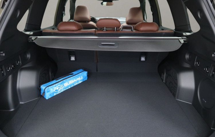 Subaru Forester 2.0i-S ES Touring CVT 4x4