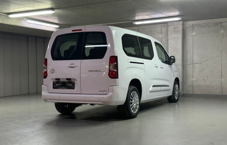 Toyota ProAce City Verso Business 1,5 Long 7 míst