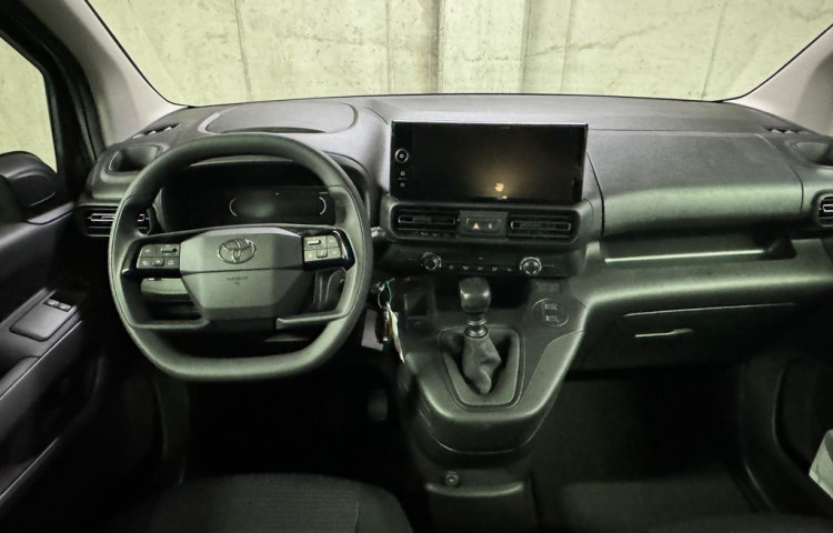 Toyota ProAce City Verso Business 1,2 Long 7 míst