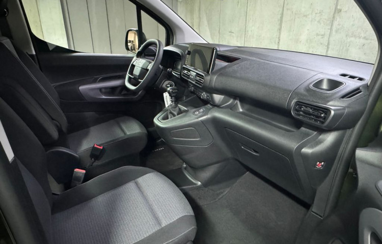 Toyota ProAce City Verso Business 1,2 Long 7 míst