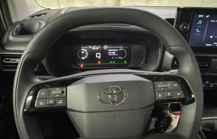 Toyota ProAce City Verso Business 1,2 Long 7 míst