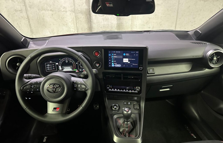 Toyota Yaris GR Dynamic  1.6 Turbo 280 k GR