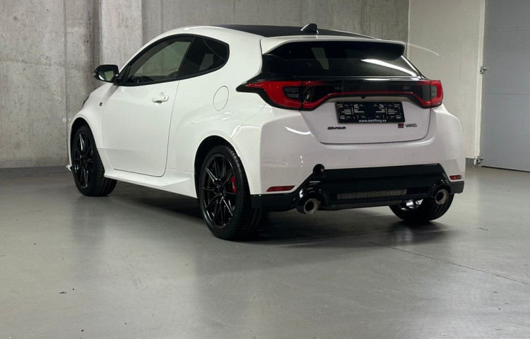 Toyota Yaris GR Dynamic + VIP 1.6 Turbo 280