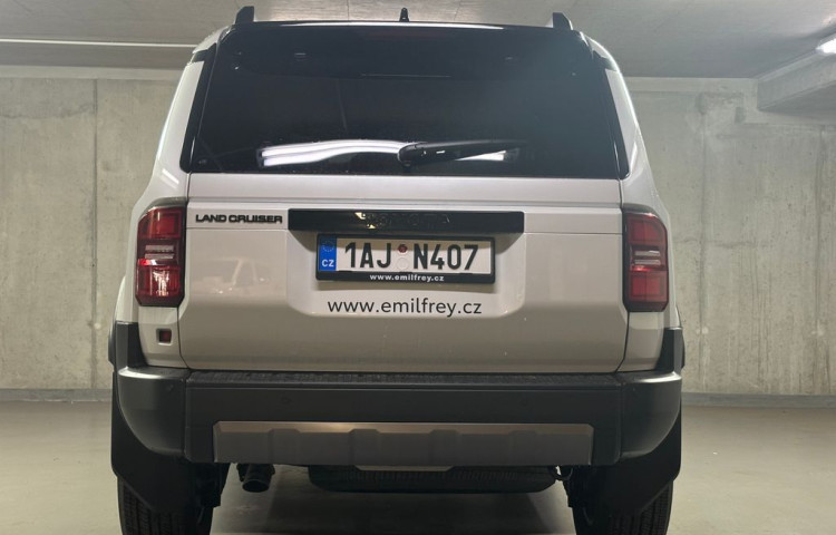 Toyota Land Cruiser Executive 2.8 D-4D 204 k
