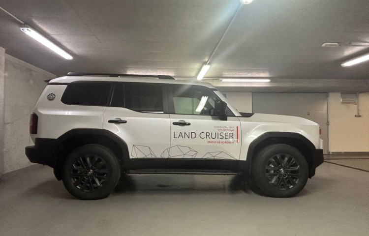 Toyota Land Cruiser Executive 2.8 D-4D 204 k