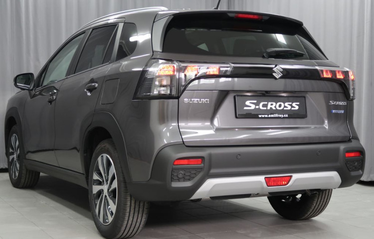 Suzuki S-Cross 1,4 Elegance4x4-vůz ve výrobě