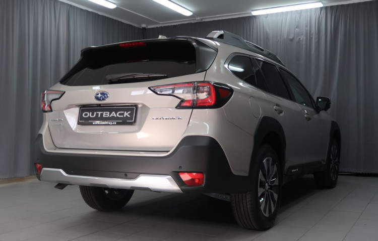 Subaru Outback TOURING 4X4. K ODBĚRU IHNED!