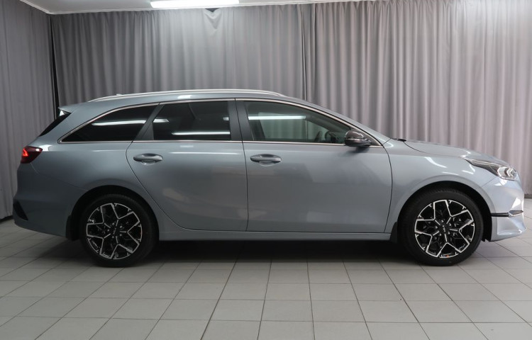 Kia Ceed SW Edice 30 - K odběru IHNED