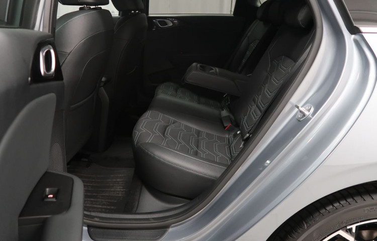 Kia Ceed SW Edice 30 - K odběru od 03/2026