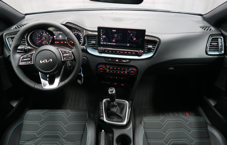 Kia Ceed SW Edice 30 - K odběru od 03/2026