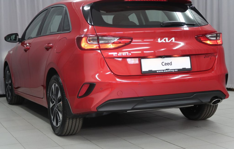 Kia Ceed SPIN - K odběru od IHNED