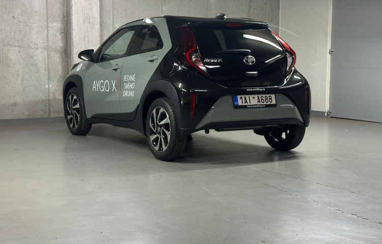 Toyota Aygo X 1.0 VVT-i Style CVT