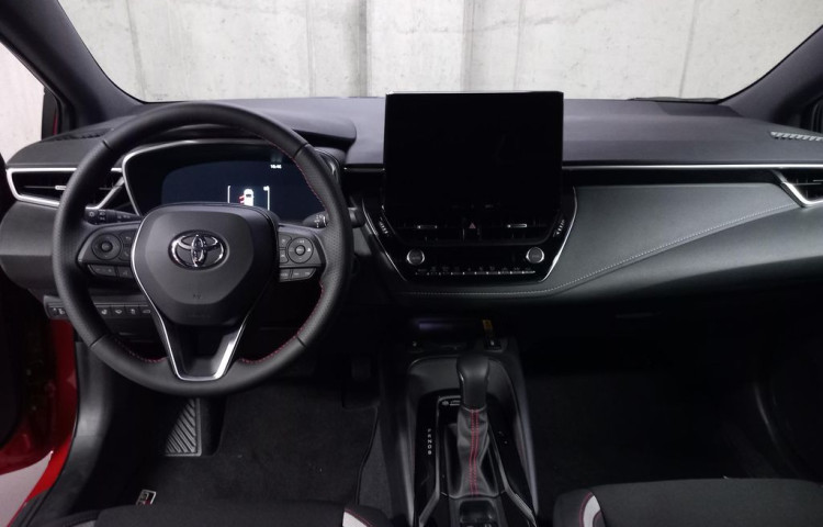 Toyota Corolla GR SPORT Dynamic 1.8 Hybrid