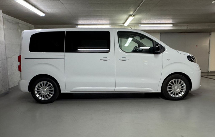 Toyota ProAce Verso L1 Business 9 míst 2.0 AT