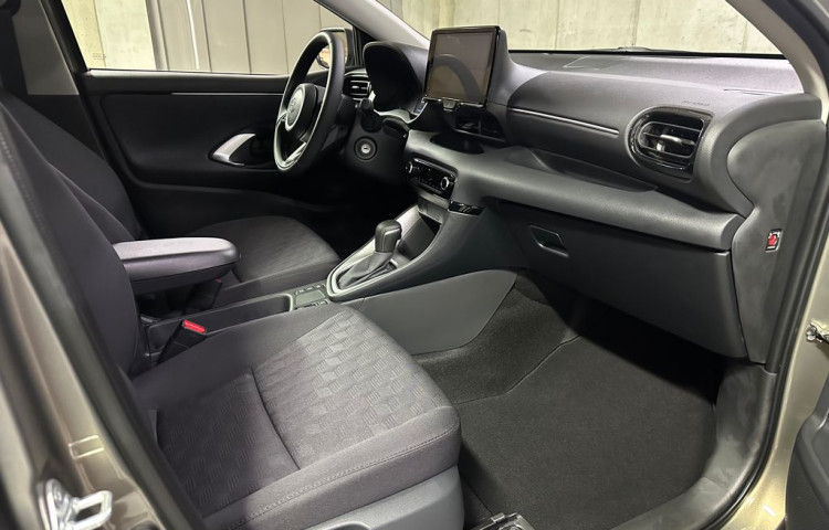 Toyota Yaris Comfort 1.5 Hybrid e-CVT