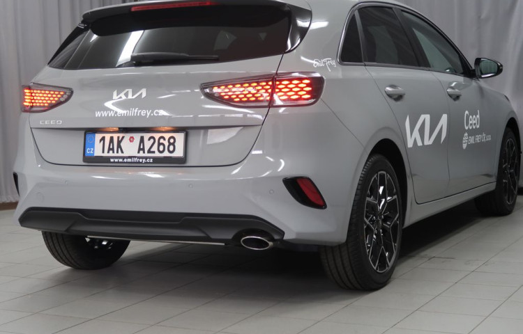 Kia Ceed EDICE 30 - K odběru IHNED
