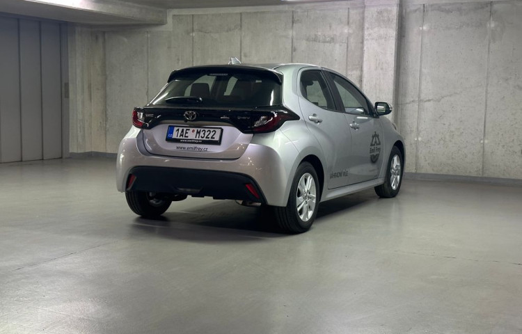 Toyota Yaris Comfort 1.5 Hybrid e-CVT