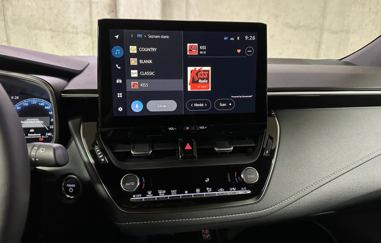 Toyota Corolla Style 1.8 Hybrid e-CVT  Tourin