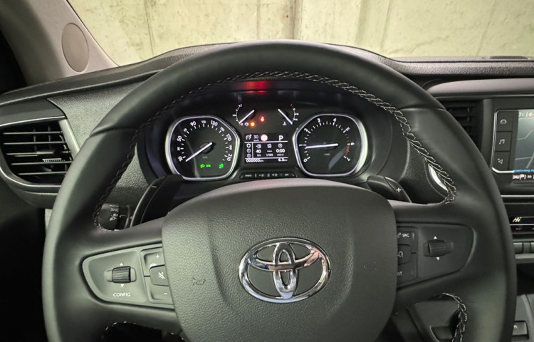Toyota ProAce Verso L2 Family COMFORT NAVI 2.0 AT