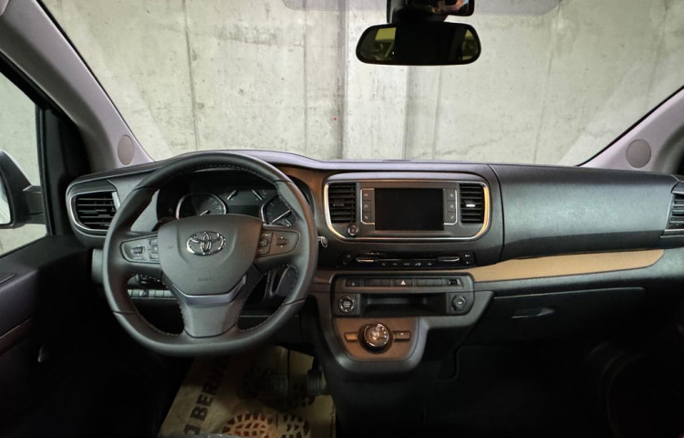Toyota ProAce Verso L2 Family COMFORT NAVI 2.0 AT