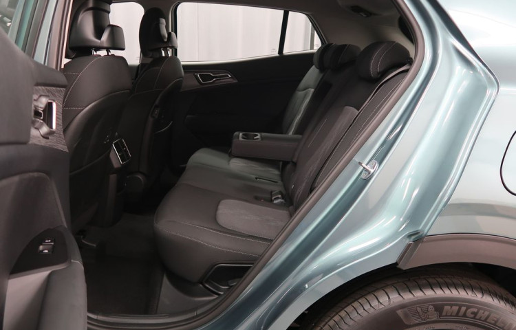 KIA Sportage Exclusive 4x4 - K odběru IHNED