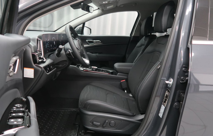 Kia Sportage TOP 4x4 - K odberu IHNED