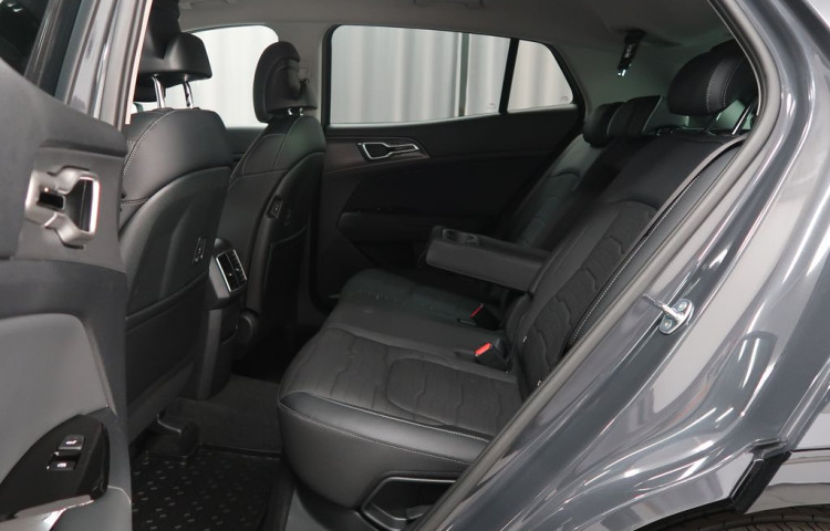 Kia Sportage TOP 4x4 - K odberu IHNED