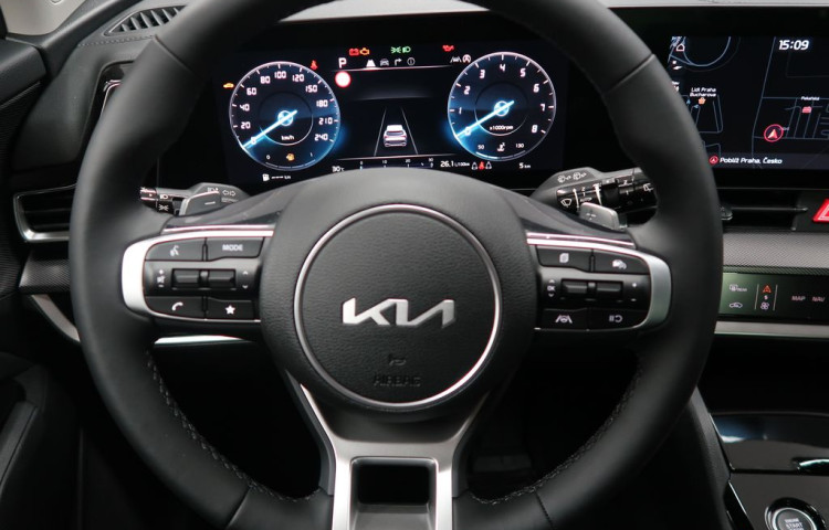 Kia Sportage TOP 4x4 - K odberu IHNED