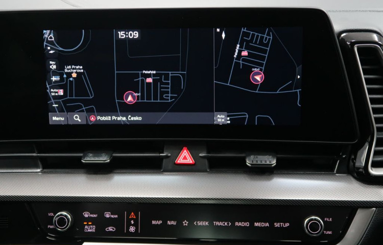 Kia Sportage TOP 4x4 - K odberu IHNED