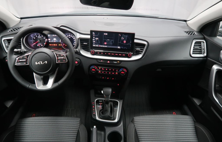 KIA Ceed SW SW TOP - K odběru od 02/2026
