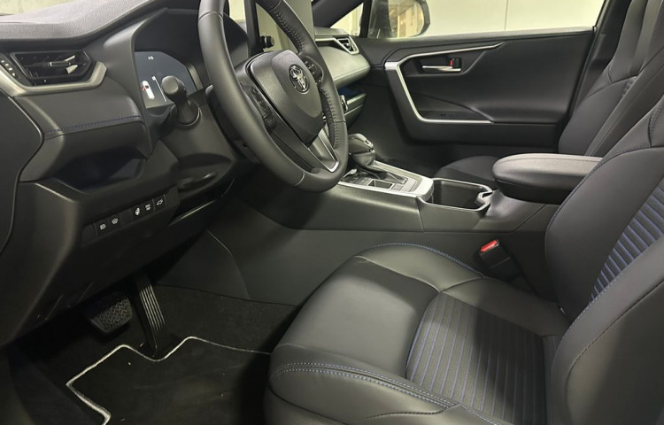 Toyota RAV 4 SELECTION  2.5 Hybrid 4x2