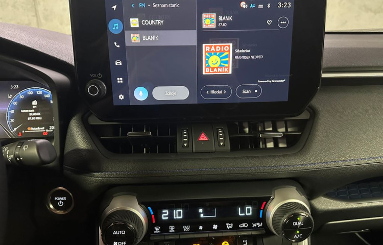 Toyota RAV 4 SELECTION  2.5 Hybrid 4x2