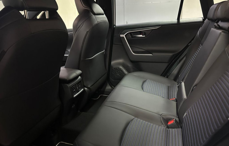 Toyota RAV 4 SELECTION  2.5 Hybrid 4x2