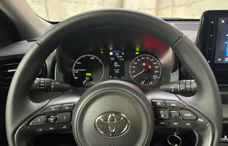 Toyota Yaris Comfort 1.5 Hybrid e-CVT