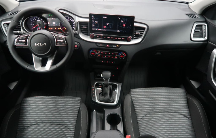 Kia Ceed SW TOP - K odběru IHNED