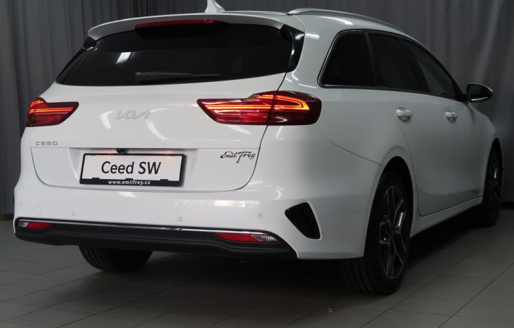KIA Ceed SW SW TOP - K odběru IHNED
