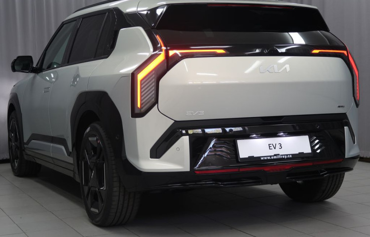 KIA EV3 GT-line - K odběru IHNED