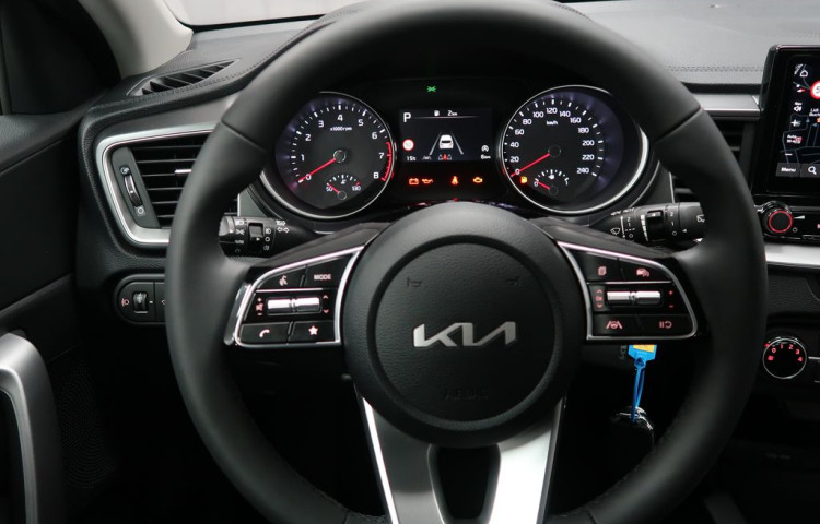 Kia Ceed SW TOP - K odběru IHNED