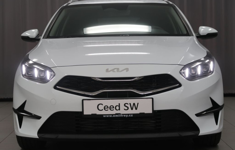 Kia Ceed SW SW TOP - K odberu IHNED