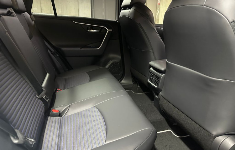 Toyota RAV 4 SELECTION  2.5 Hybrid 4x2