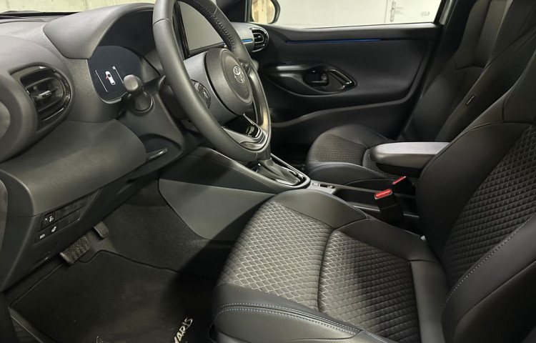 Toyota Yaris Premiere Edition 1.5 Hybrid
