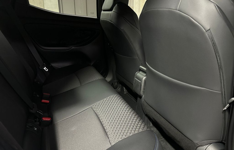 Toyota Yaris Premiere Edition 1.5 Hybrid