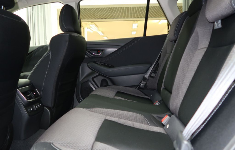 Subaru Outback 4X4 AWD ACTIVE. Na cestě z JPN