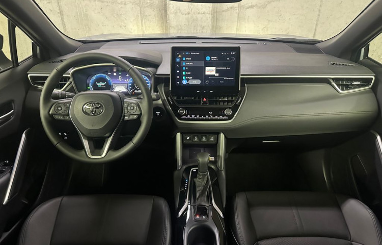 Toyota Corolla Cross Executive Skyview 2.0 Hybrid (