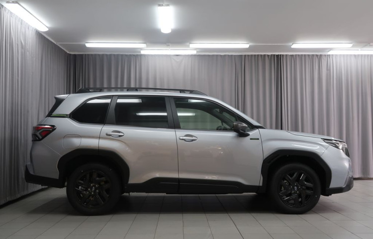 Subaru Forester FIELD 4X4 AWD + tažné zařízení