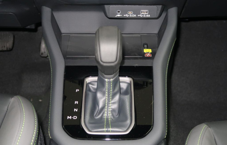 Subaru Forester FIELD 4X4 AWD. K odběru ihned.