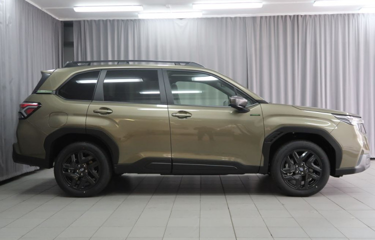 Subaru Forester FIELD 4X4 AWD. K odběru ihned.