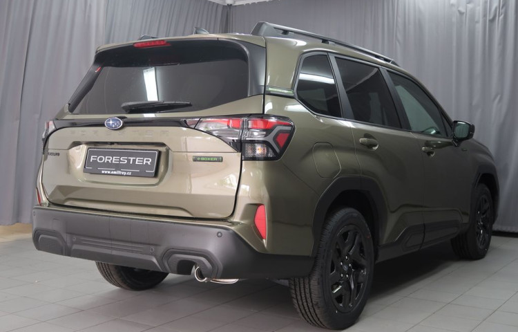 Subaru Forester FIELD 4X4 AWD. K odběru ihned.