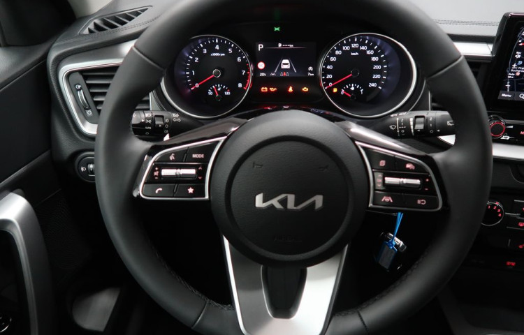 Kia Ceed SW SW SPIN - K odběru IHNED