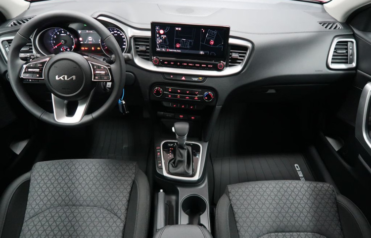 Kia Ceed SW SW SPIN - K odběru IHNED